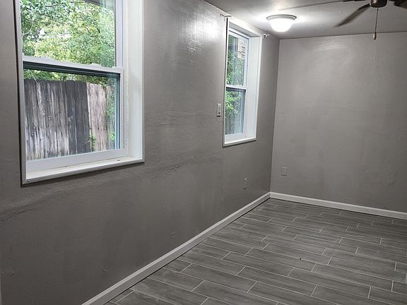 4th image of 8101 58th Way N