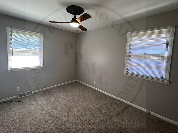 5th image of 1924 S Westwood Ave