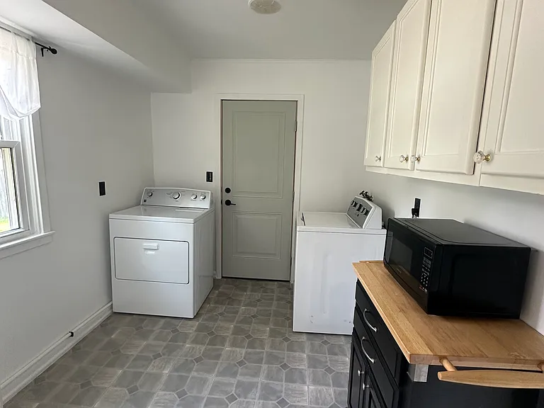 3321 Pawnee St — Photo 5