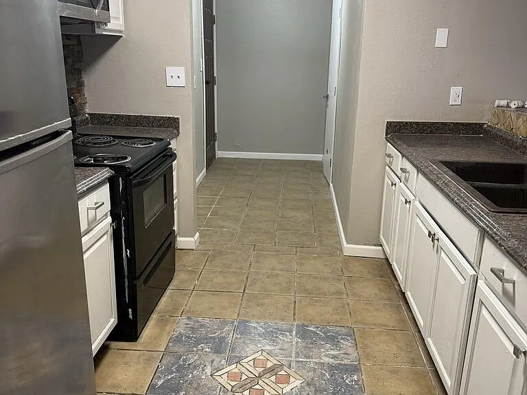 5092 Christian Cir — Photo 10
