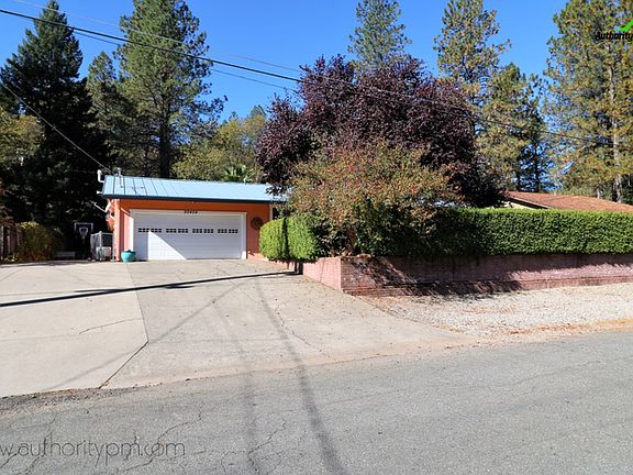 2nd image of 20454 Lakeview Dr