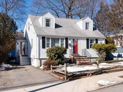 160 Ashcroft Rd, Medford, MA, 02155