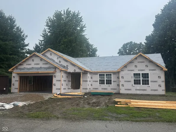 213 N Washington St, New Ross, IN 47968