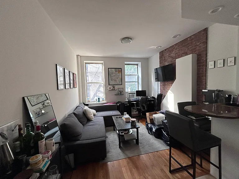 14 Jones St #3-A — Photo 1