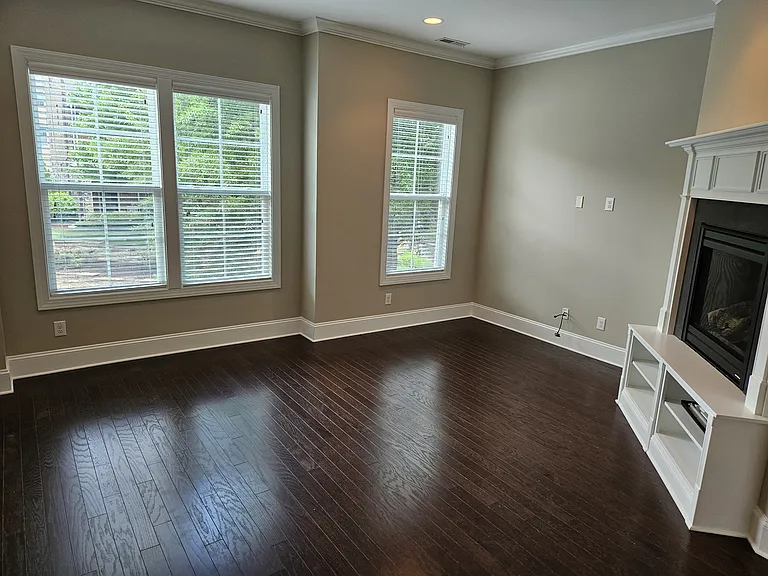219 Penley Cir — Photo 5