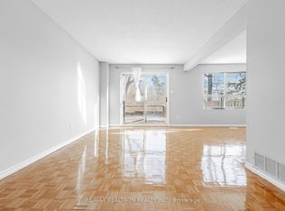 1237 White Oaks Blvd, Oakville, ON L6H 2N6