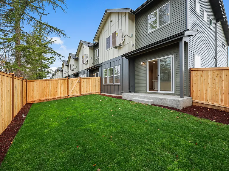 Spruce Prairie Homes — Photo 14