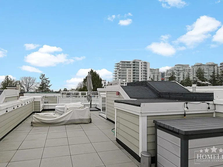 1321 Fir St #2 — Photo 24