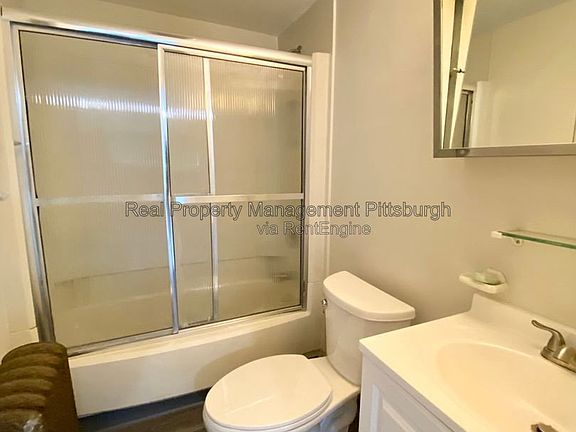 4th image of 7209 Front River Rd Floor 2