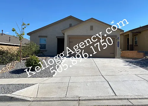5845 Union Dr NE Photo 1