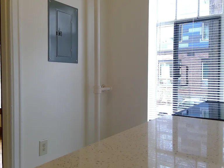 Viceroy — Photo 36