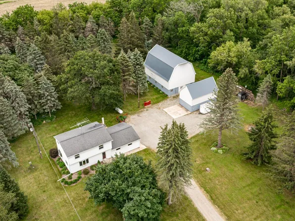 9214 69th Ave NW, Oronoco, MN 55960