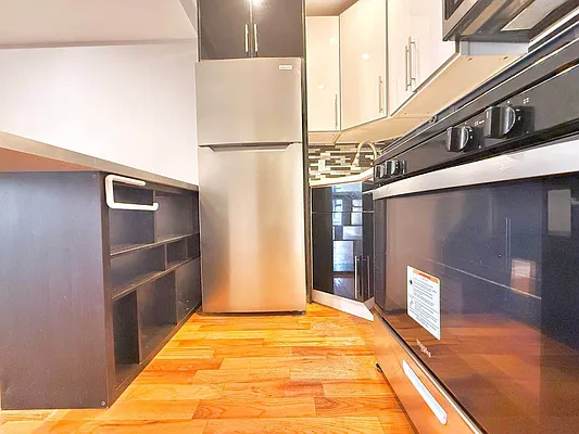 Rented by Doorway NYC, LLC | media 4