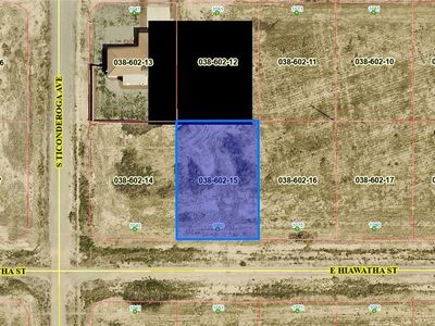 1050 E Hiawatha St, Pahrump, NV, 89048