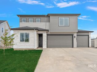 1438 Stirling Mdws, Saint Middleton, ID 83644