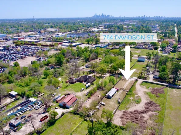 764 Davidson St, Houston, TX 77091