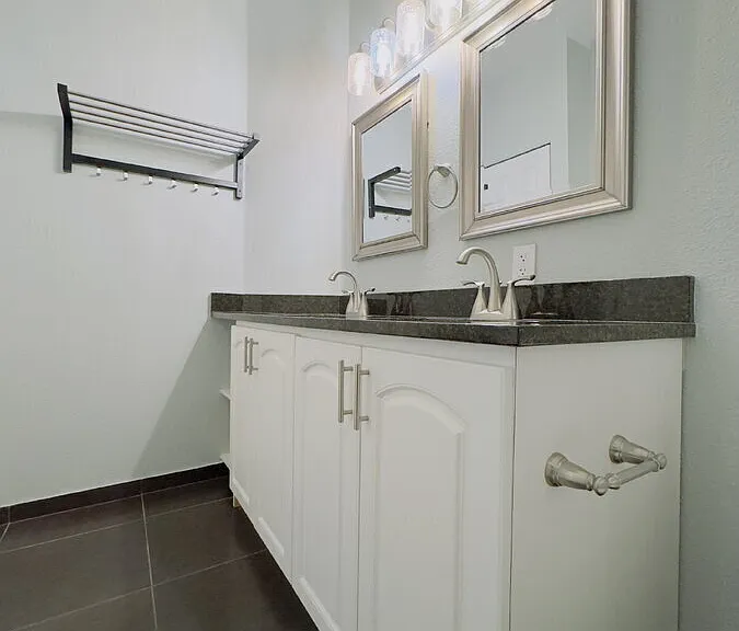 11530 Villa Grand #1115 — Photo 21
