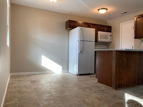 3rd image of 3508 Wilson Ave APT J