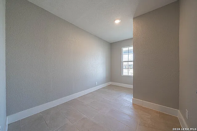 7334 Glen Hart — Photo 20