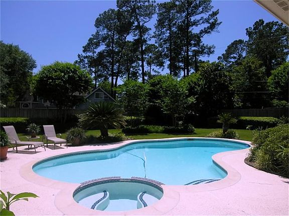 3rd image of 12123 Silver Creek Dr