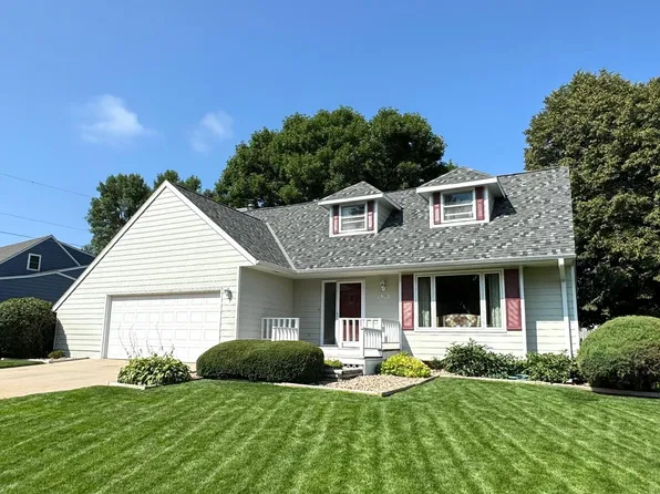 3920 11th Ave, Kearney, NE 68845