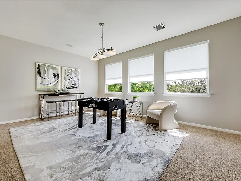10400 Roy Butler Dr — Photo 25