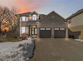 211 Dundas St W, Brant, ON N3L 4H2