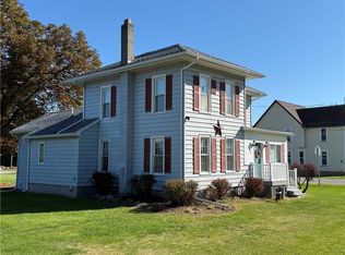 909 Main St, Hunt, NY 14846