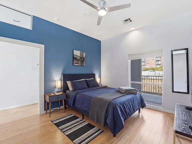 1406 Columbus St #206 — Photo 14