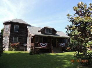 122 Narrow Shore Rd, Aydlett, NC 27916