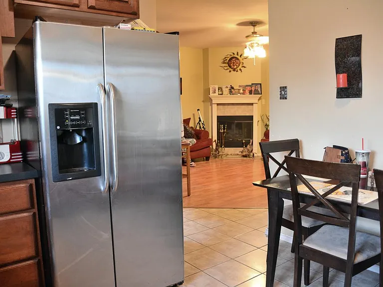 123 Castleridge Dr #A — Photo 6