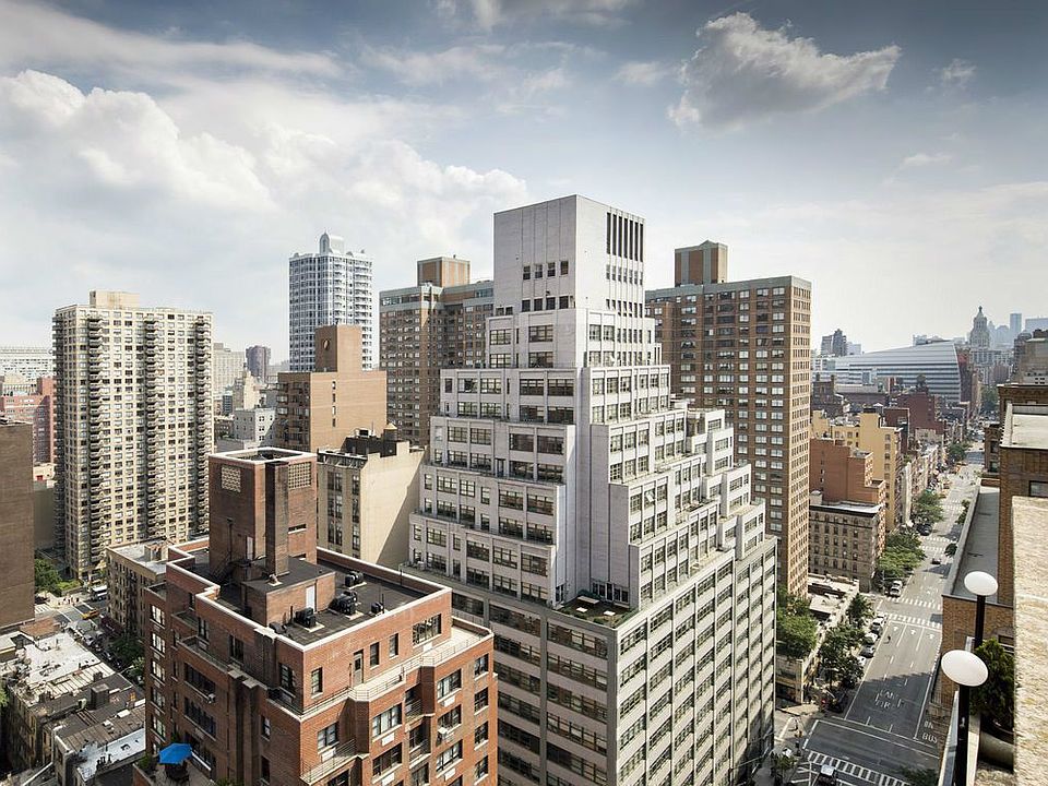 1st image of 120 E 34th St APT 9N