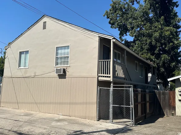 320 W 20th St #1, Merced, CA 95340