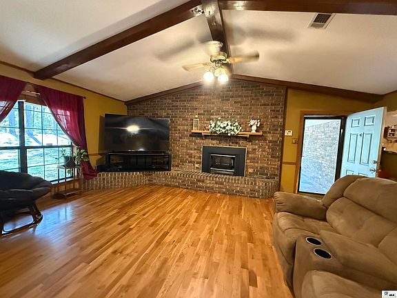 2nd image of 1150 Firewood Rd