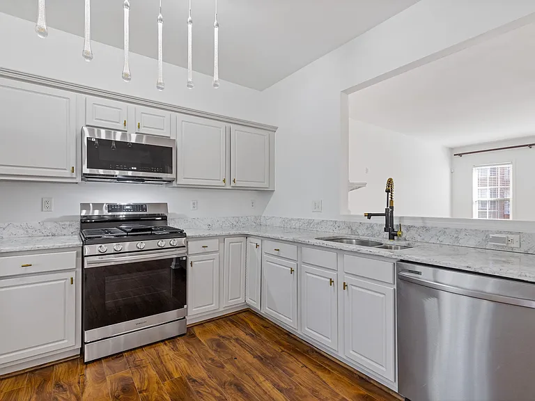 5150 Manerdale Dr SE — Photo 16