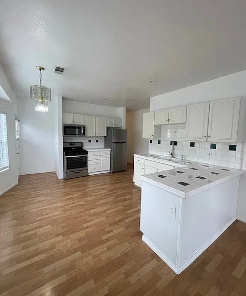 1614 Cypress Ave #1 — Photo 9