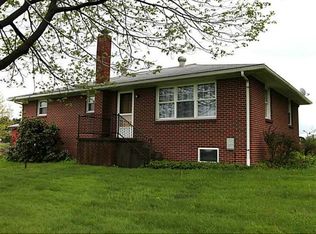 50 Hutchison St, Armagh, PA 15920