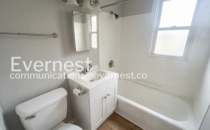 685 Valerie Ln — Photo 6