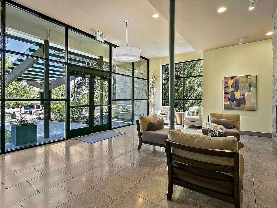 1st image of 511 100th Ave NE APT 107