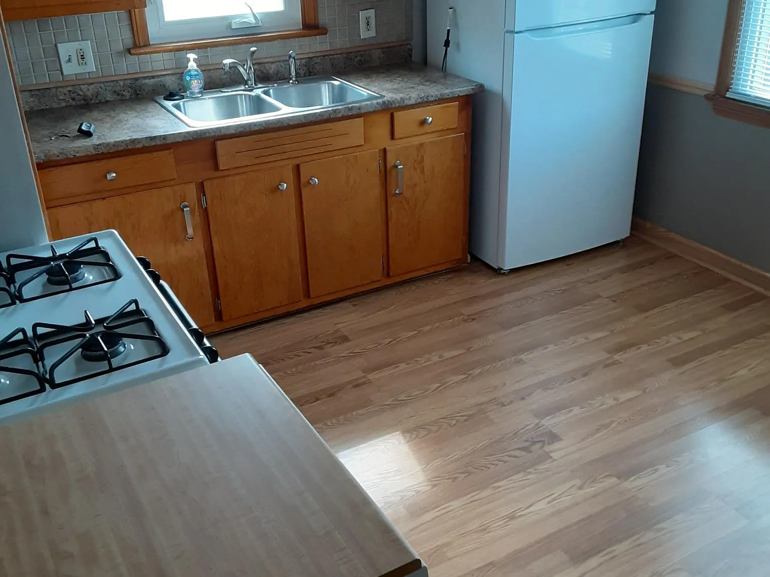 3 bed, 1.5 bath, 1526 sqft, $1,725 — Photo 2