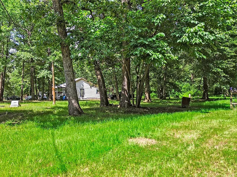 8 Jackson Rd — Photo 18