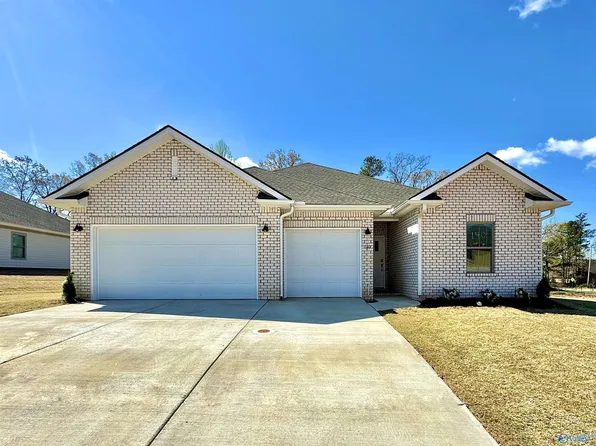 12300 Radlington Dr, Athens, AL 35613