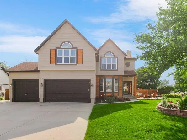 15314 S Greenwood St, Olathe, KS 66062
