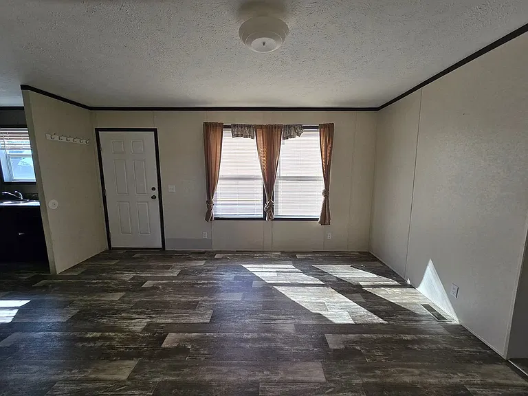 A16 Trailerville Ct — Photo 6