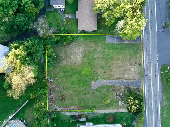 599-601 Oak St, Taylor, PA 18517