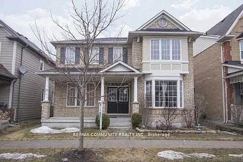 11 Horsetail St #MAIN FLOOR Photo 1