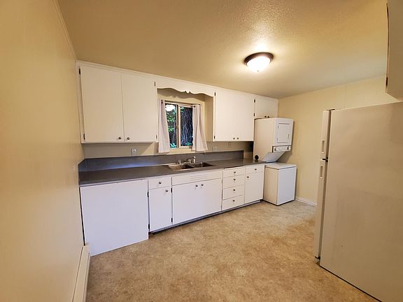 2nd image of 12414 28th Ave E #C