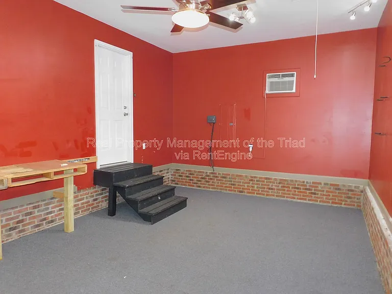 2804 Mitchell Wood Dr — Photo 22