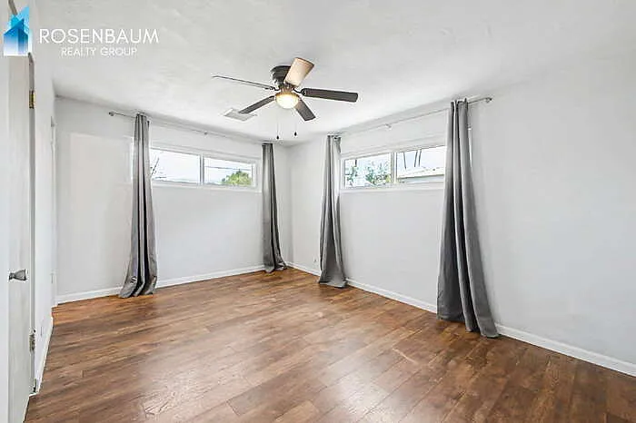 508 W 18th St — Photo 15