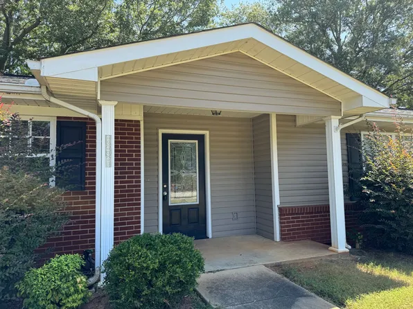 656 Morton Rd, Anniston, AL 36205